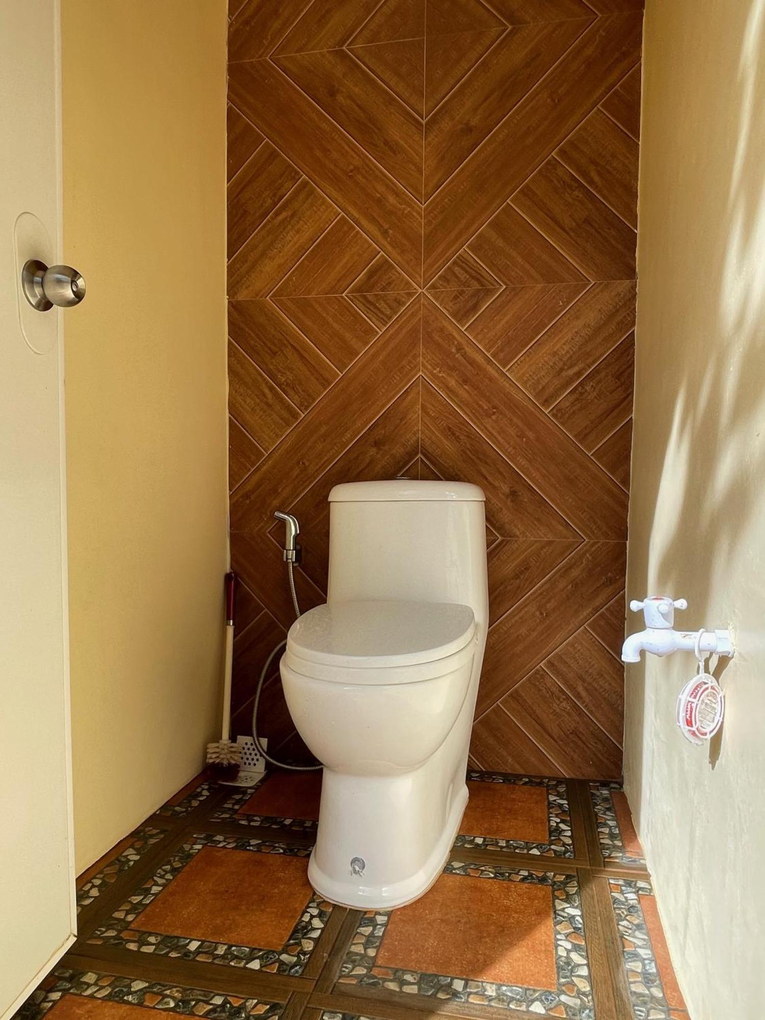 Blue Moon Guesthouse Puerto Princesa Ngoại thất bức ảnh